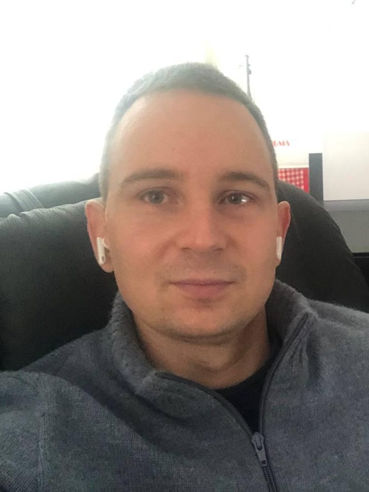 Євген Артьомов